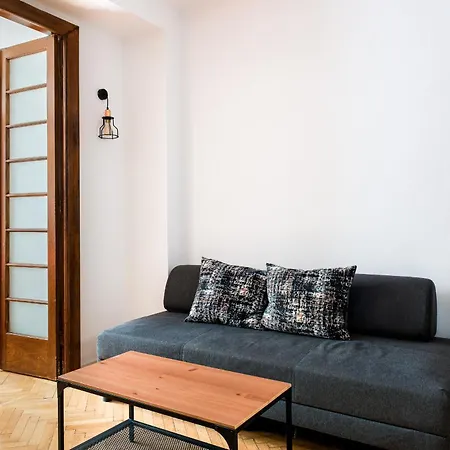 Heart Of Downtown 3 Rooms Apartment Self Check In Bucharest Exterior photo